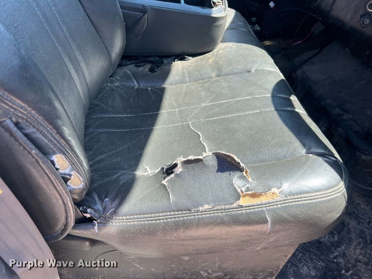 image for item LI9657 2005 GMC C4500  dump truck