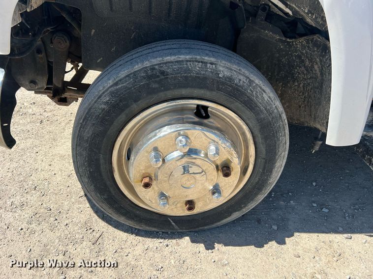 image for item LI9657 2005 GMC C4500  dump truck