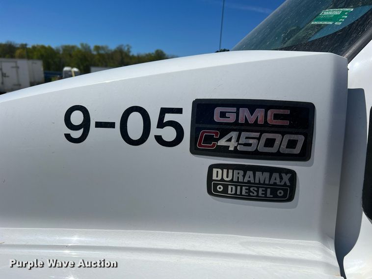 image for item LI9657 2005 GMC C4500  dump truck