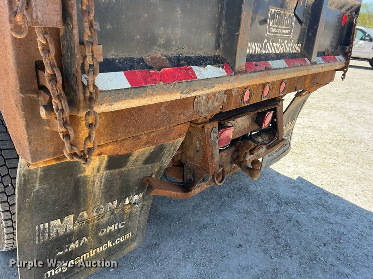 image for item LI9658 2007 Chevrolet C4500  dump truck