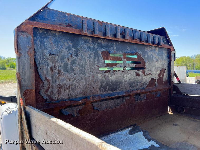 image for item LI9658 2007 Chevrolet C4500  dump truck