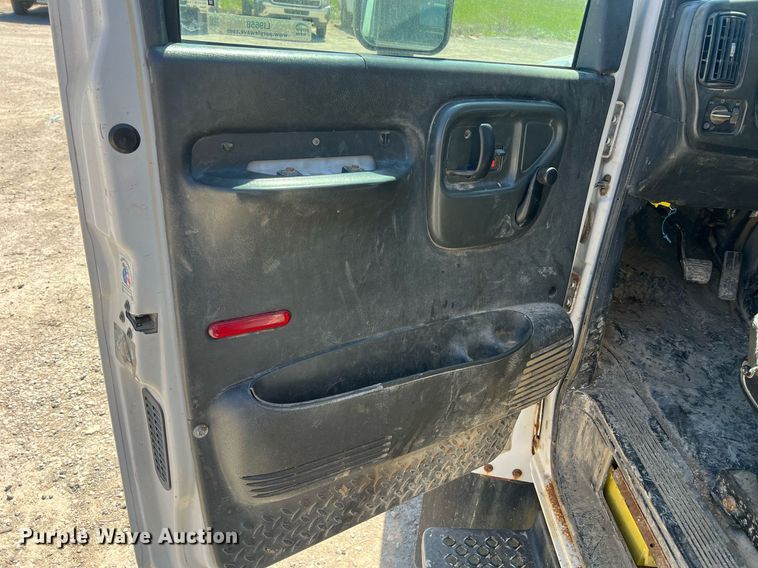 image for item LI9658 2007 Chevrolet C4500  dump truck