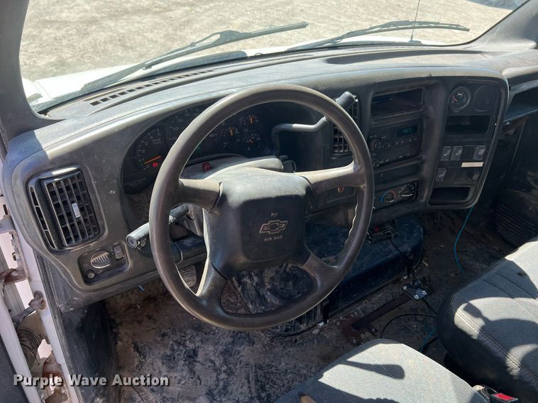 image for item LI9658 2007 Chevrolet C4500  dump truck