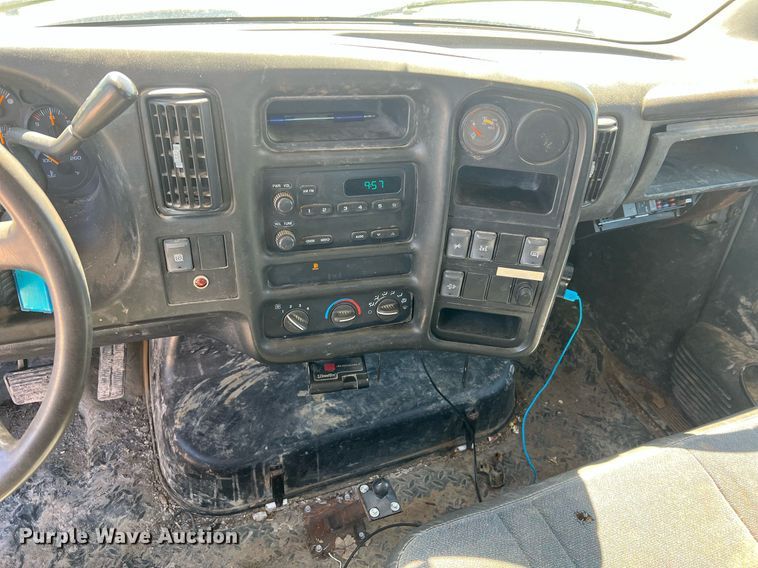 image for item LI9658 2007 Chevrolet C4500  dump truck