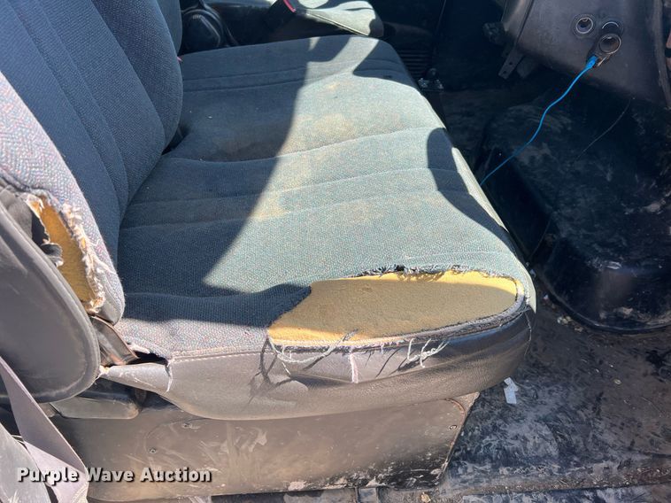 image for item LI9658 2007 Chevrolet C4500  dump truck