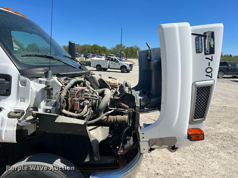 image for item LI9658 2007 Chevrolet C4500  dump truck