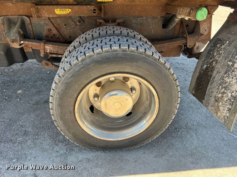 image for item LI9658 2007 Chevrolet C4500  dump truck