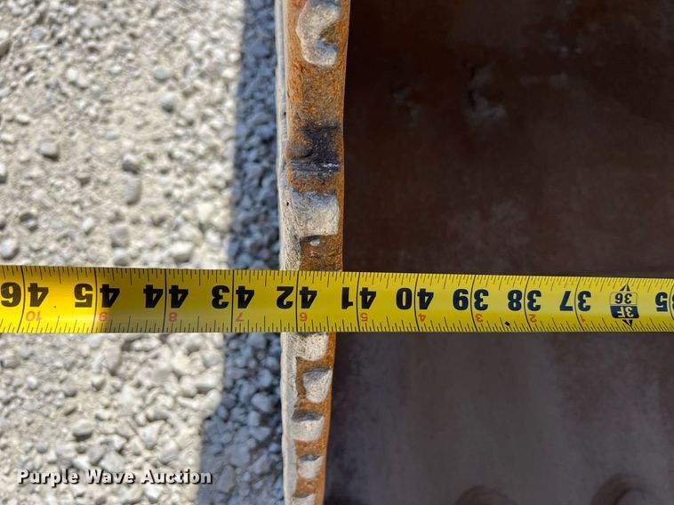 image for item LI9670 2000 Komatsu PC228USLC-2  excavator