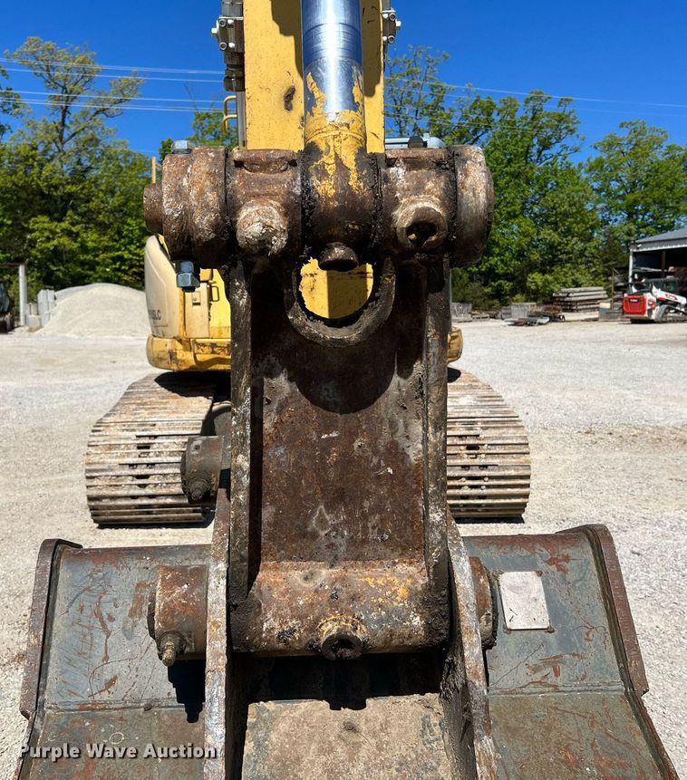 image for item LI9670 2000 Komatsu PC228USLC-2  excavator