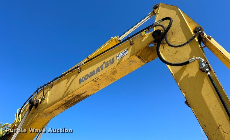image for item LI9670 2000 Komatsu PC228USLC-2  excavator