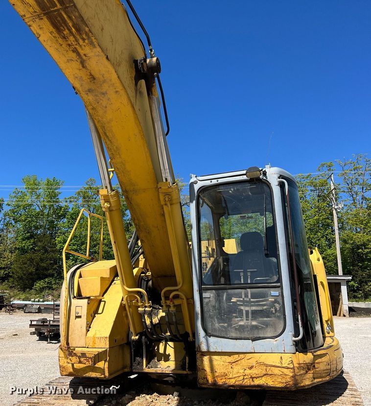 image for item LI9670 2000 Komatsu PC228USLC-2  excavator