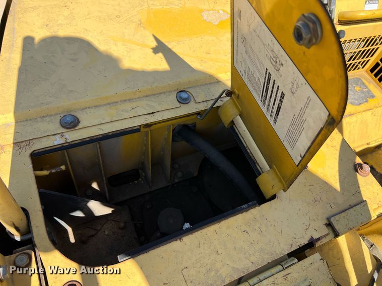 image for item LI9670 2000 Komatsu PC228USLC-2  excavator