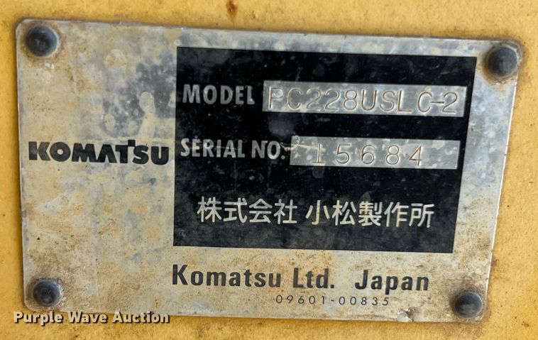 image for item LI9670 2000 Komatsu PC228USLC-2  excavator