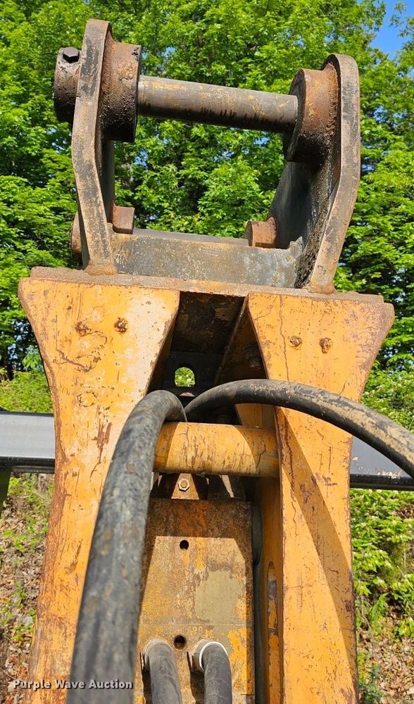 image for item LI9670 2000 Komatsu PC228USLC-2  excavator