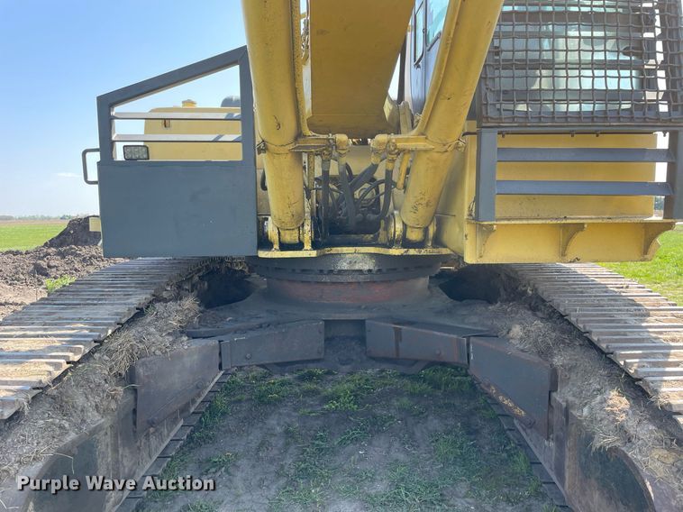 image for item LJ9622 Komatsu PC450-6  excavator