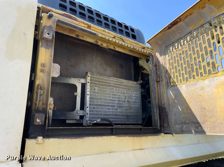 image for item LJ9622 Komatsu PC450-6  excavator