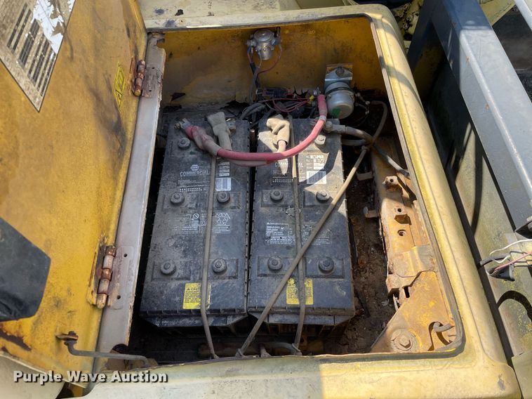 image for item LJ9622 Komatsu PC450-6  excavator