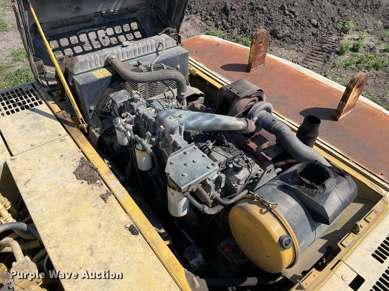 image for item LJ9622 Komatsu PC450-6  excavator