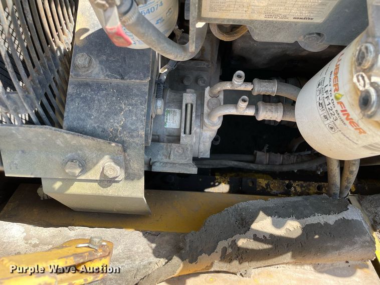 image for item LJ9622 Komatsu PC450-6  excavator