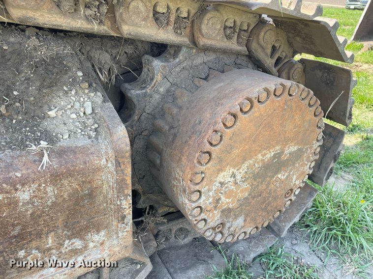 image for item LJ9622 Komatsu PC450-6  excavator