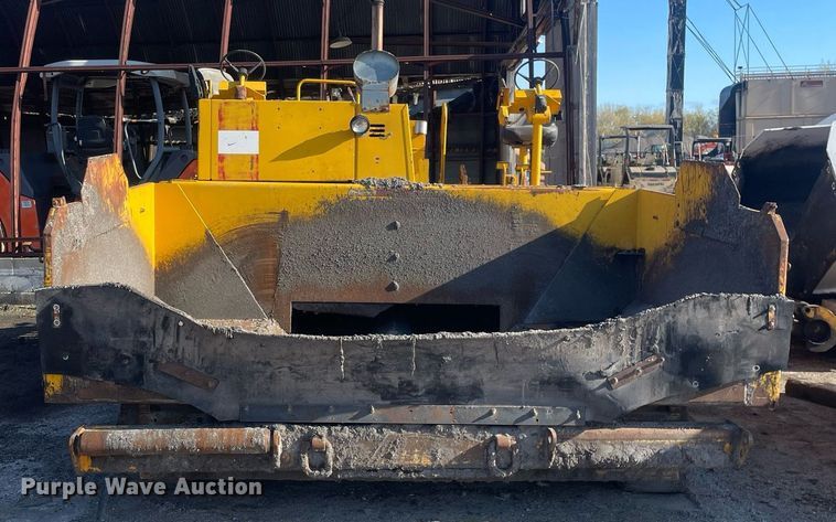 image for item LJ9624 1988 Blaw Knox PF-172  paver