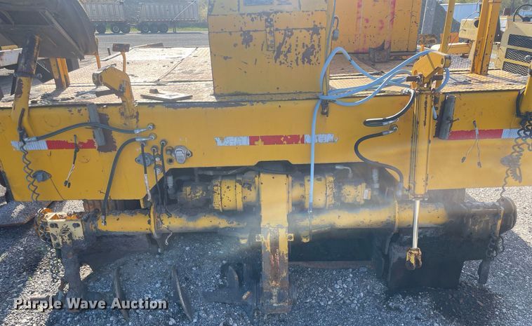 image for item LJ9624 1988 Blaw Knox PF-172  paver