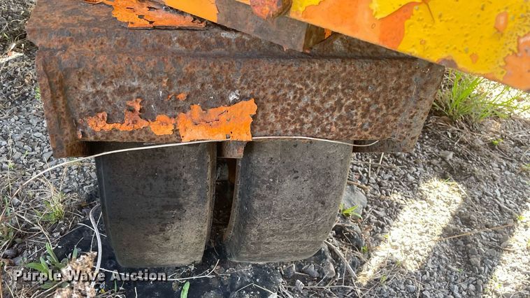 image for item LJ9625 Midland MA346  road widener