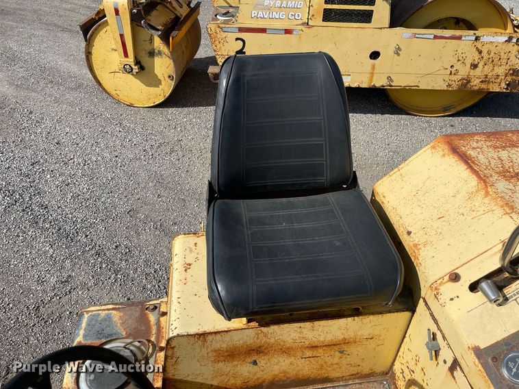 image for item LJ9626 (2) double drum roller