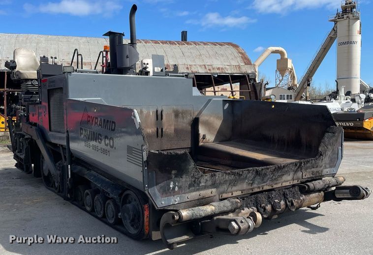 image for item LJ9628 2007 Roadtec RP195  paver