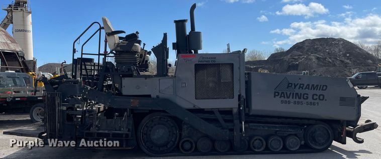 image for item LJ9628 2007 Roadtec RP195  paver