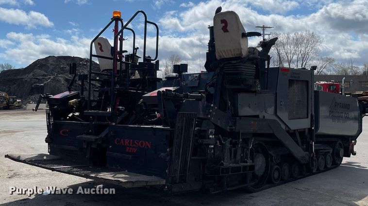 image for item LJ9628 2007 Roadtec RP195  paver