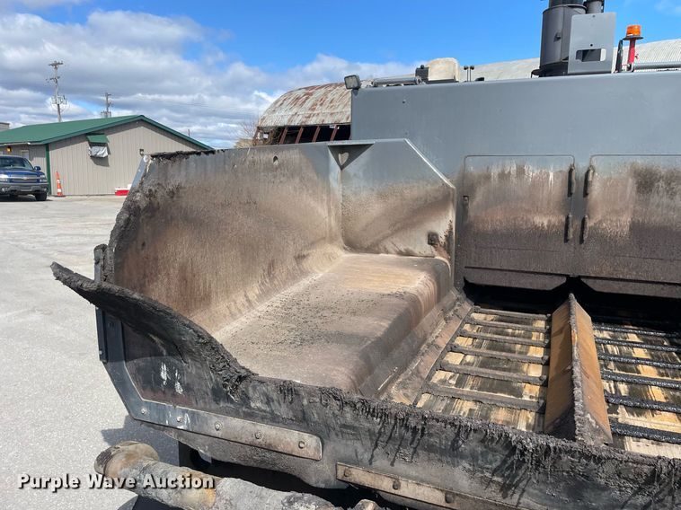 image for item LJ9628 2007 Roadtec RP195  paver