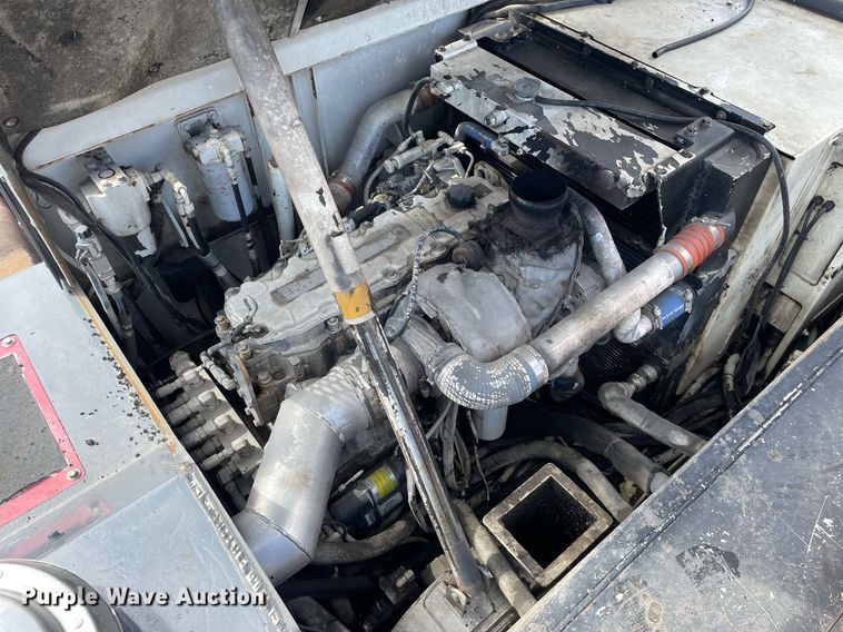 image for item LJ9628 2007 Roadtec RP195  paver