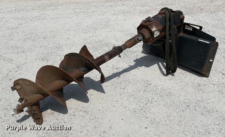 image for item LJ9633 Bobcat 30C  skid steer auger