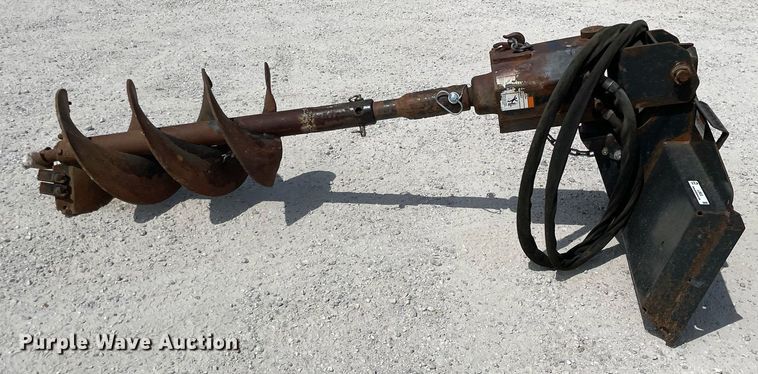 image for item LJ9633 Bobcat 30C  skid steer auger