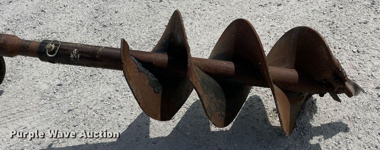 image for item LJ9633 Bobcat 30C  skid steer auger