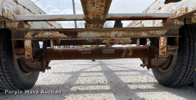 image for item LJ9634 2009 R&W  pole trailer