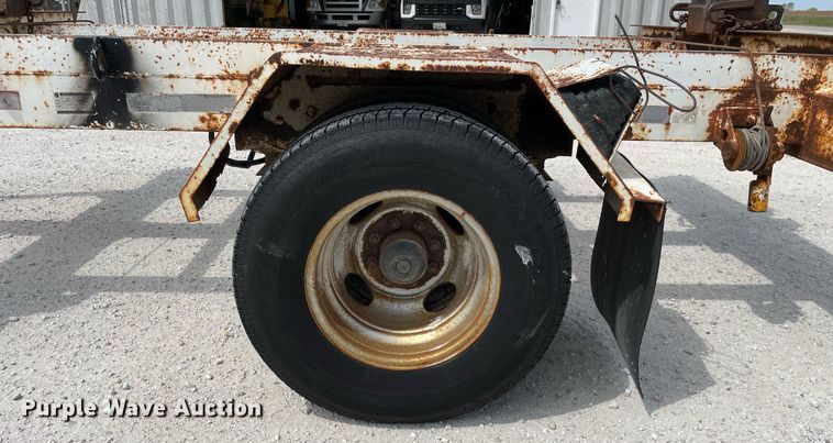 image for item LJ9634 2009 R&W  pole trailer