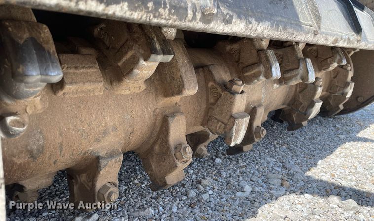 image for item LJ9635 2017 Caterpillar HM415C  skid steer mulcher