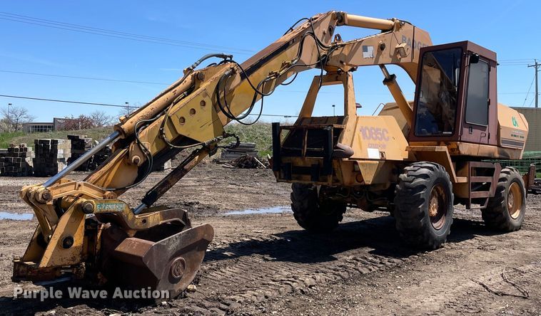 image for item LJ9642 1995 Badger 1085C  wheeled excavator
