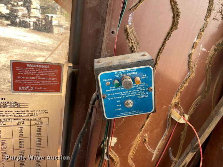 image for item LJ9642 1995 Badger 1085C  wheeled excavator