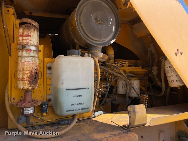 image for item LJ9642 1995 Badger 1085C  wheeled excavator