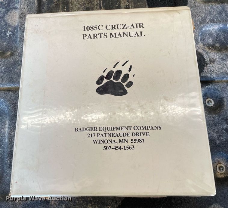 image for item LJ9642 1995 Badger 1085C  wheeled excavator