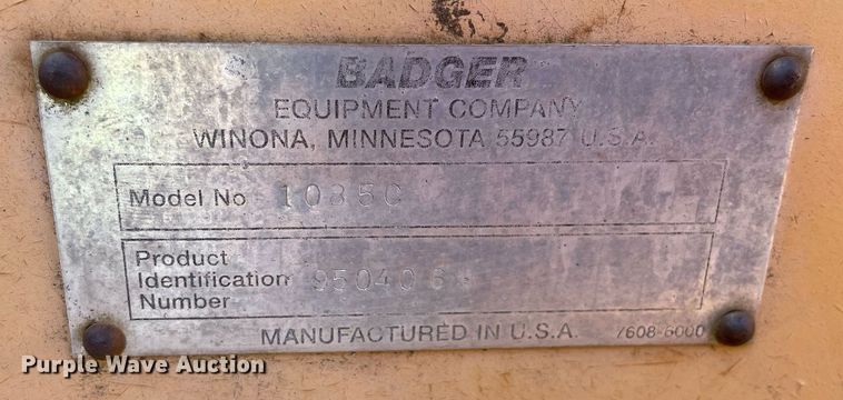 image for item LJ9642 1995 Badger 1085C  wheeled excavator