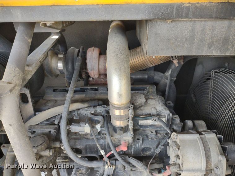 image for item LL9068 (2) air compressors