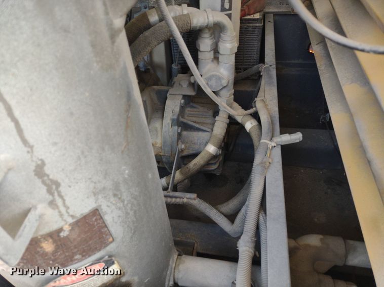 image for item LL9068 (2) air compressors