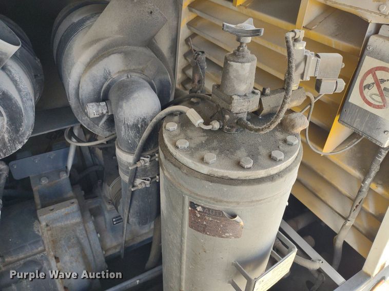 image for item LL9068 (2) air compressors