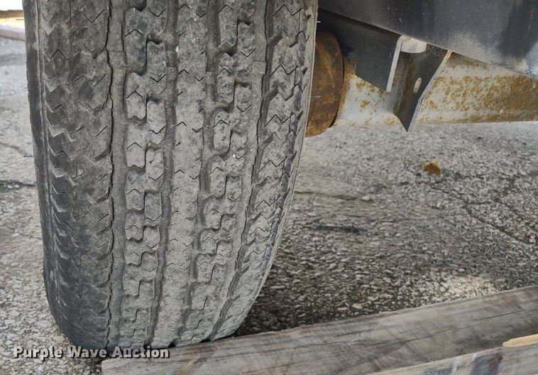 image for item LL9068 (2) air compressors