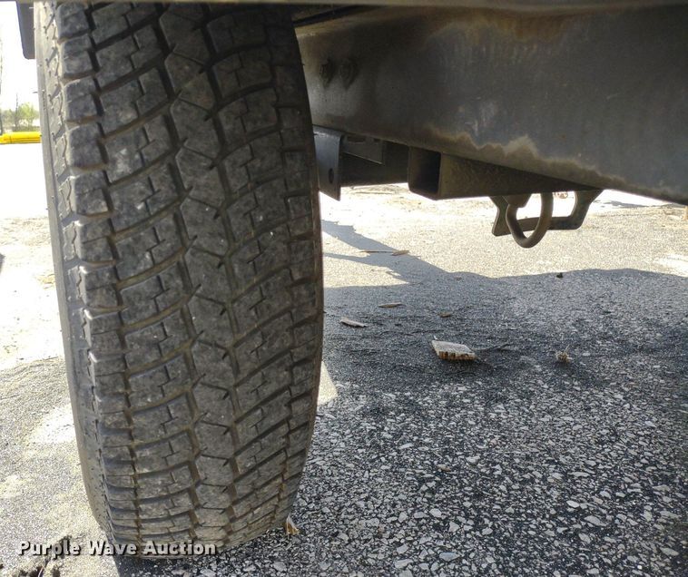 image for item LL9069 (2) air compressors