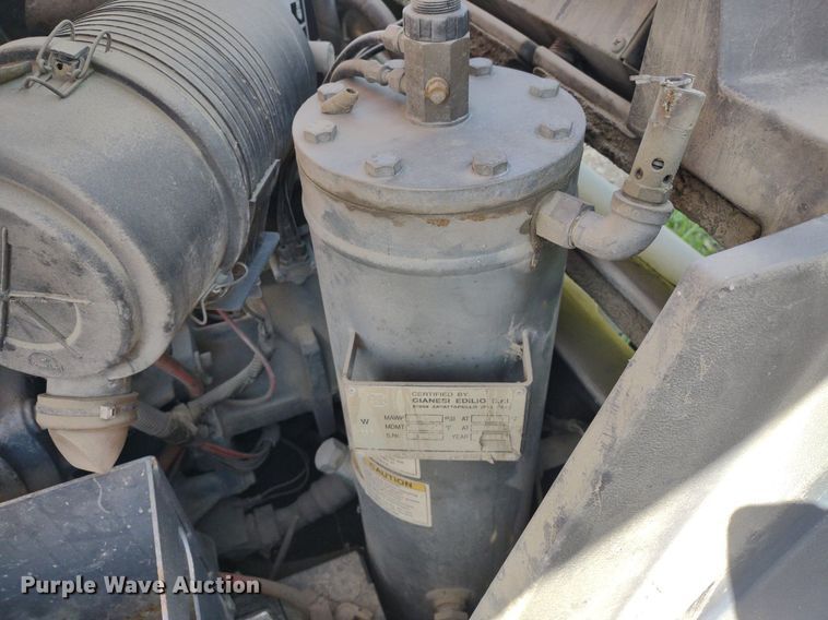 image for item LL9069 (2) air compressors